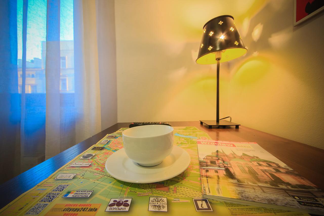 Glow Hostel Wrocław Dış mekan fotoğraf