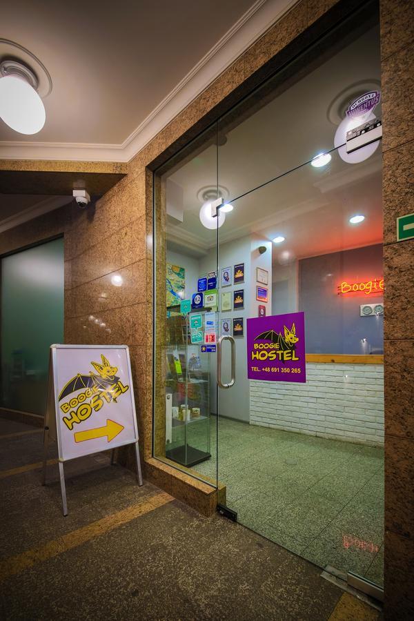 Glow Hostel Wrocław Dış mekan fotoğraf