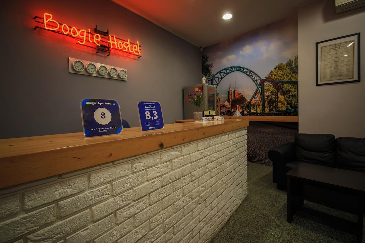 Glow Hostel Wrocław Dış mekan fotoğraf